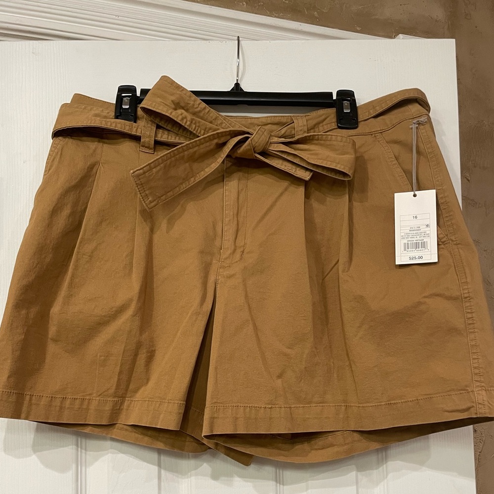 Paper bag tie waist shorts